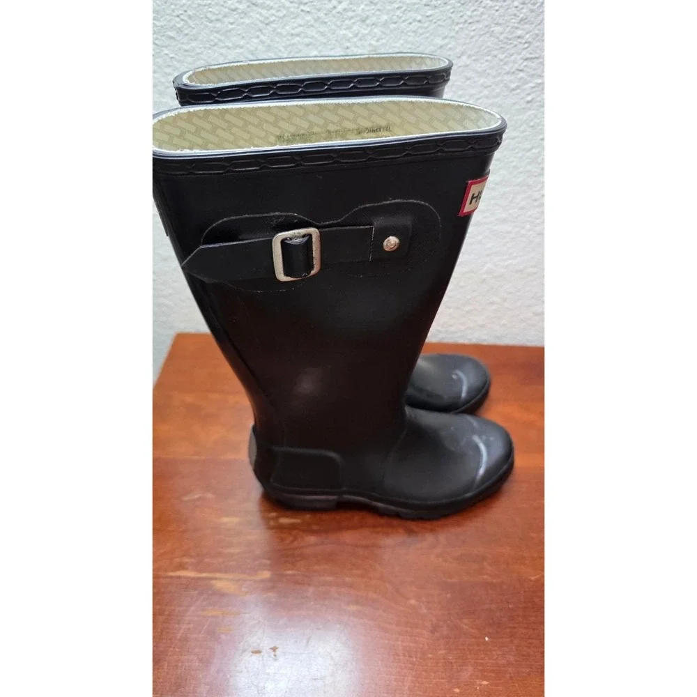 Hunter Young Black Tall Waterproof Rubber Rain Boots Size 2M/3F‎
